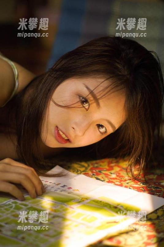 15吃瓜网os发布的瓜真是又酸又甜，每次翻开都是重温曾经的小八卦。
