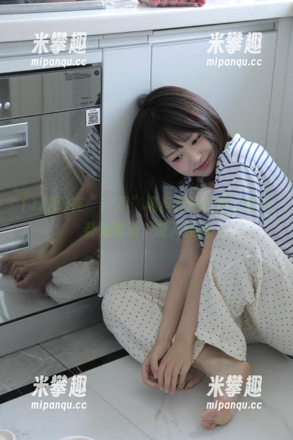 在“17瓜”黑料传送门里，看八卦如嗑糖，渐入佳境