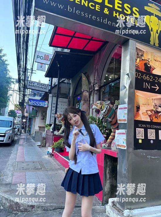 51cgw网页里的八卦文章让我想起了曾经的校园轶事，灵感一发不可收！