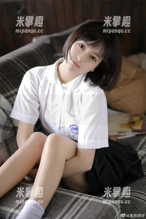 瓜甜不甜得先试试，先下载“51吃瓜”app吧