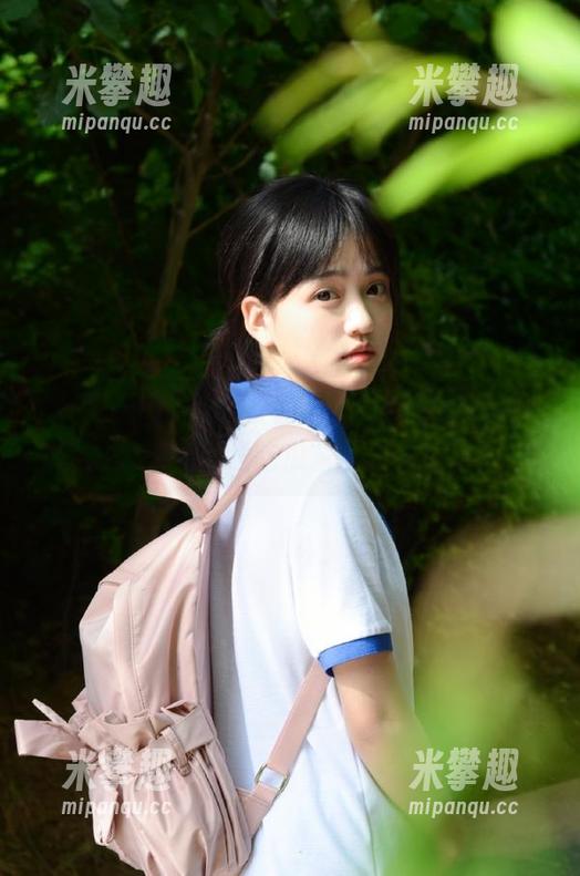 51在线吃瓜 观看你不知道的吃瓜直播,没想到“51在线吃瓜”已经如此犀利!