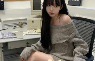 “k718·sx”里的收藏，有点像我早上的咖啡，总是苦涩中带点甜。