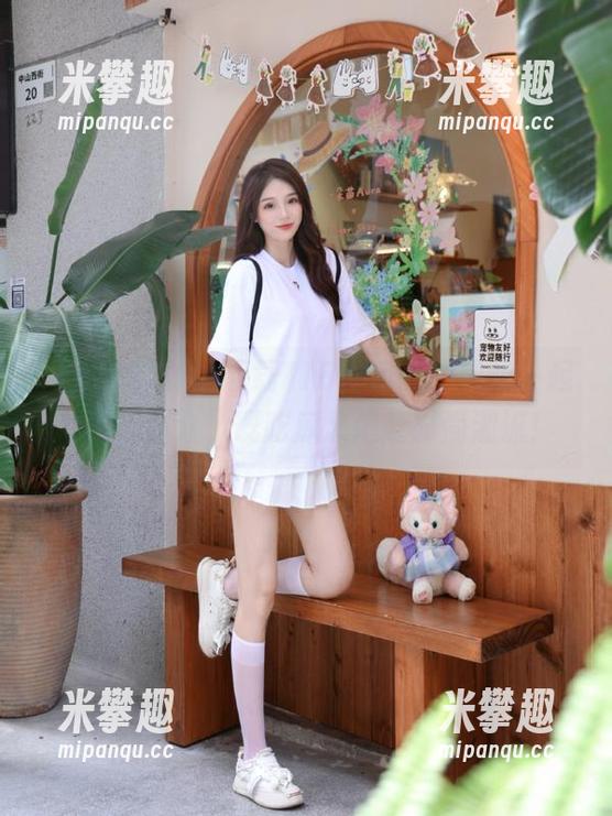 下载718吃瓜网，和我一起做吃瓜群众，既吃瓜又追赶时尚潮流！