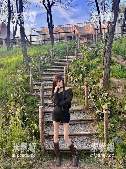 看，911黑料网的传送门，黑料与八卦齐飞，我要抓住每个槽点！