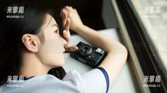 “91吃瓜中心”资源太丰富，是不是应该分点给我？