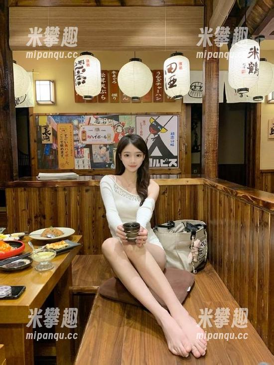 跟着导航下载91吃瓜中心，瓜不用求了！