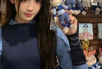 别撒野！“91大瓜”app的围脖又给我推送吸引眼球的讯息了！