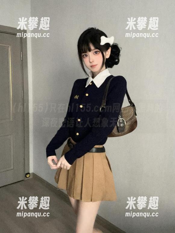 hl155 只在hl155.ccm网站,黑料的深夜密语让人想象无限!