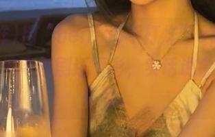 用“heiliao不打烊”app看八卦，比追电视剧还精彩，实话说会停不下来的。