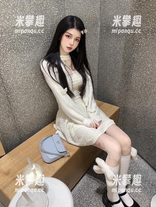 “五一吃瓜群”app，你一定觉得它是个啥？来聊聊！