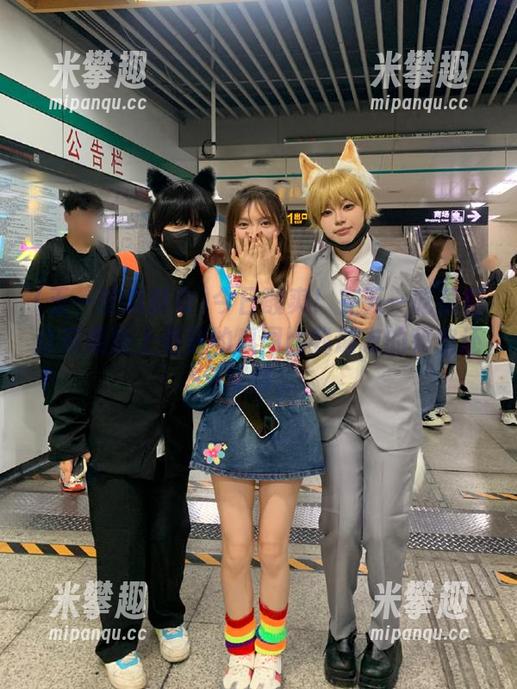 五一吃瓜群众 今日酸爽!在五一吃瓜群众苹果版上看到的瓜图比我朋友的秘密还深刻...