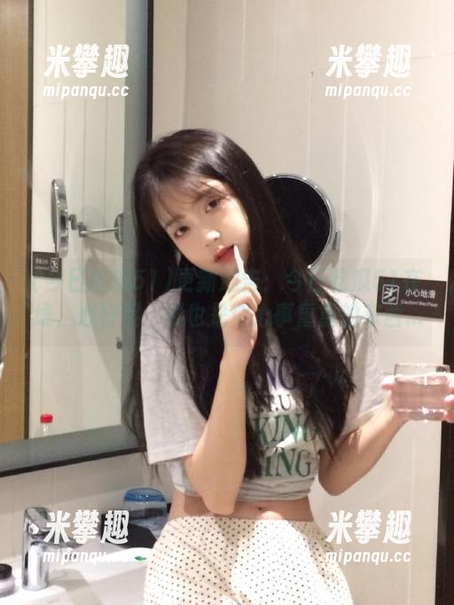 更新通告：今日吃瓜51在线，心好累，瓜也是个心事重重的东西...