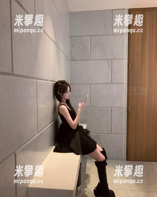 今日吃瓜导航：不怕网红们的黑料崩塌，反正我只想吃瓜！