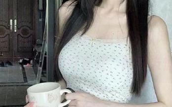 真觉得“免费吃瓜网”app是个回归腔调的好去处，闲得发慌嘛？