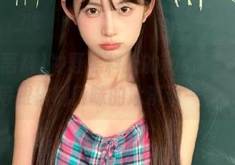 冲哥黑料上的ios版，嘴巴张得跟槟榔口味的冰淇淋一样！