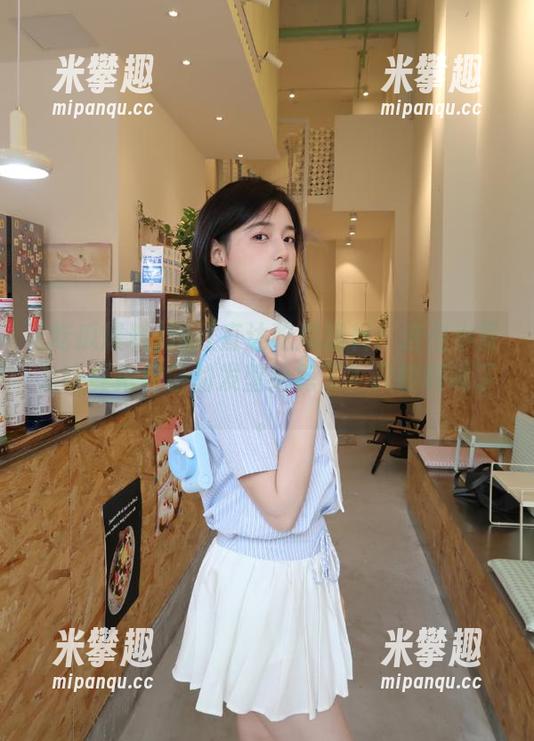 网红直达吃瓜爆料：这位小哥为啥要把自己的发型给剪了？只能呵呵了。