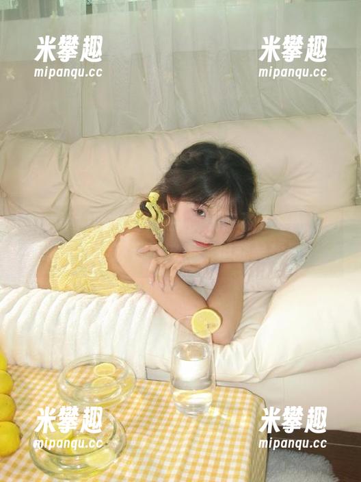 吃瓜网51的视频停不下来啊，明明知道半夜看不该看，但就是想看。