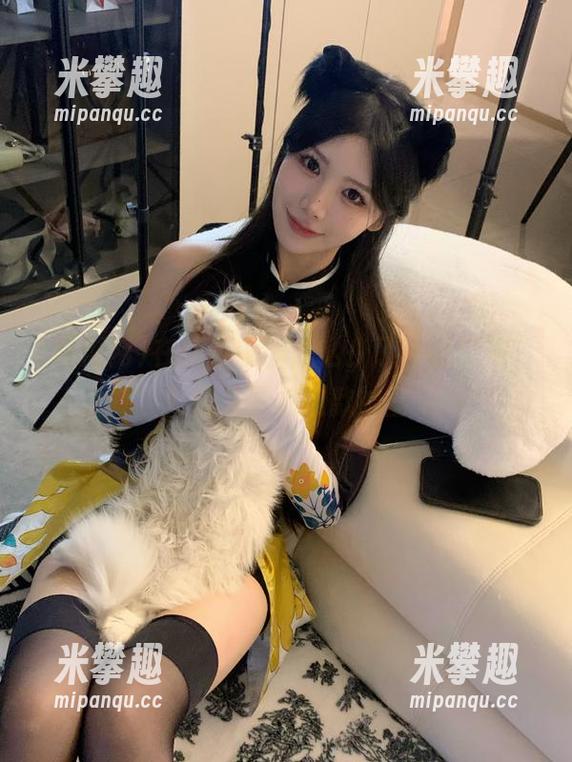 在线追剧，怎么少了“吃瓜网”？快来下载这款神器