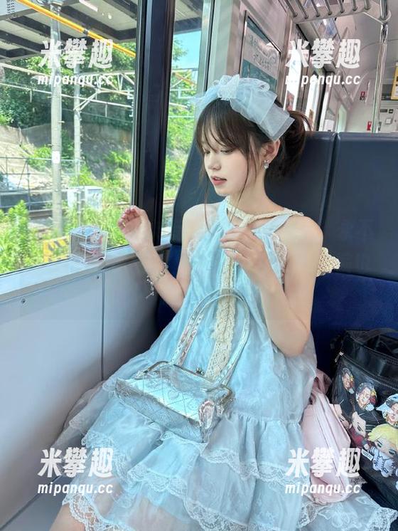 初次接触吃瓜黑料网站，永不迷路的探险之旅，坐稳了，可能会走偏也说不定。