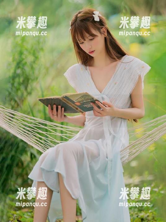 国产黑料首页报到，瓜头随便一挑，让你耳朵都热！