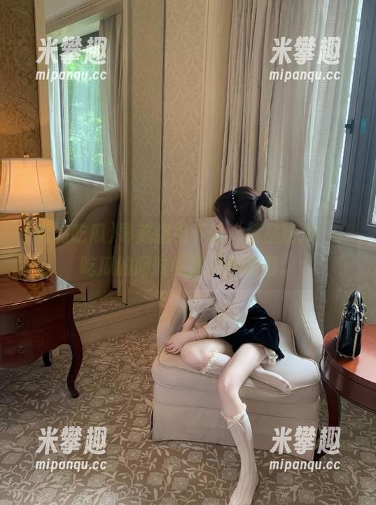 导航指引下的“精品吃瓜”，吃瓜的同时默默攒经验值。