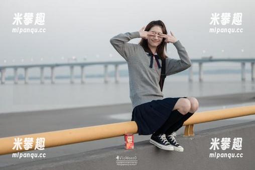 黑料91 安卓应用黑料91,隐秘的内幕让你欲罢不能,一波又一波的惊喜来袭。