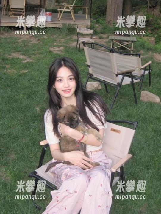 下载黑料不打烊，入口好像有点不寻常，我要调查清楚！