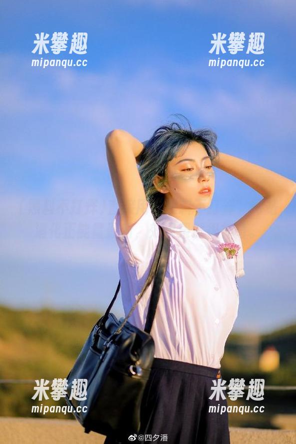 直接用“黑料不打烊”网站消化正能量最新，效果果然很神奇。