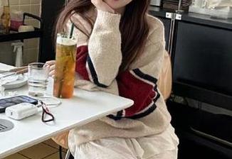 最新黑料不打烊网页版不仅火，还有点小暧昧，你藏得住吗？