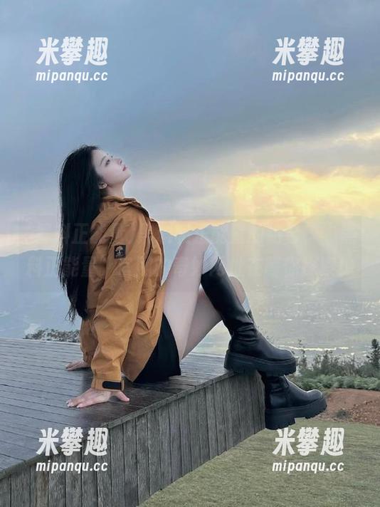 黑料和正能量的结合，“黑料正能量”官网的奇妙网址在等你探索！