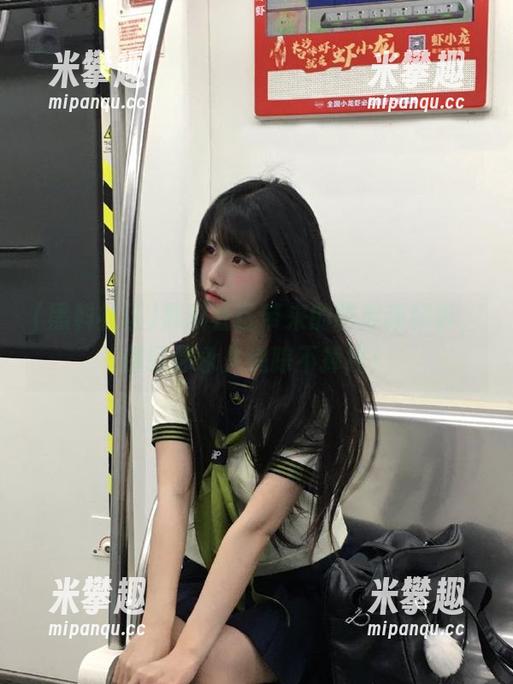 黑料社区带来的吃瓜新鲜事，保证你永久追踪不掉线！