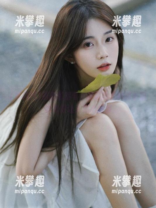 别隧道拐弯，最新的黑料网小道，隐秘得让人想心痒痒。