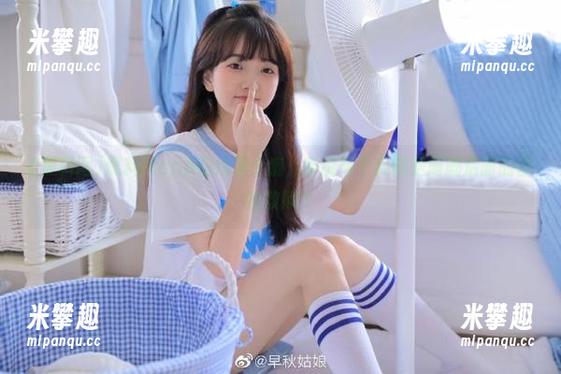 黑料网app在线玩个瘾，听说每个瓜都是闹剧后面的自我救赎？