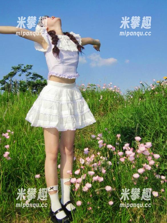 黑料网 155.fun黑料网:看,今晚又来了个让人想疯狂点开链接的热搜