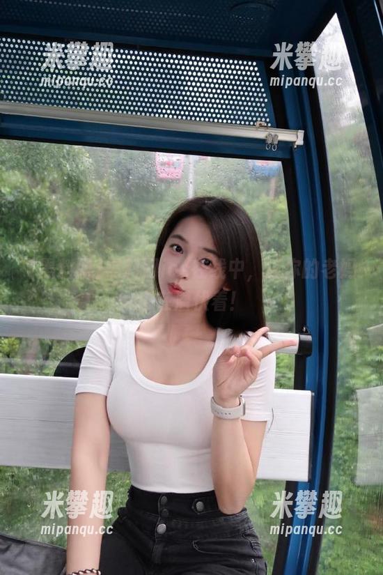黑料网ios在线中，连你的老妈也在潜伏着！