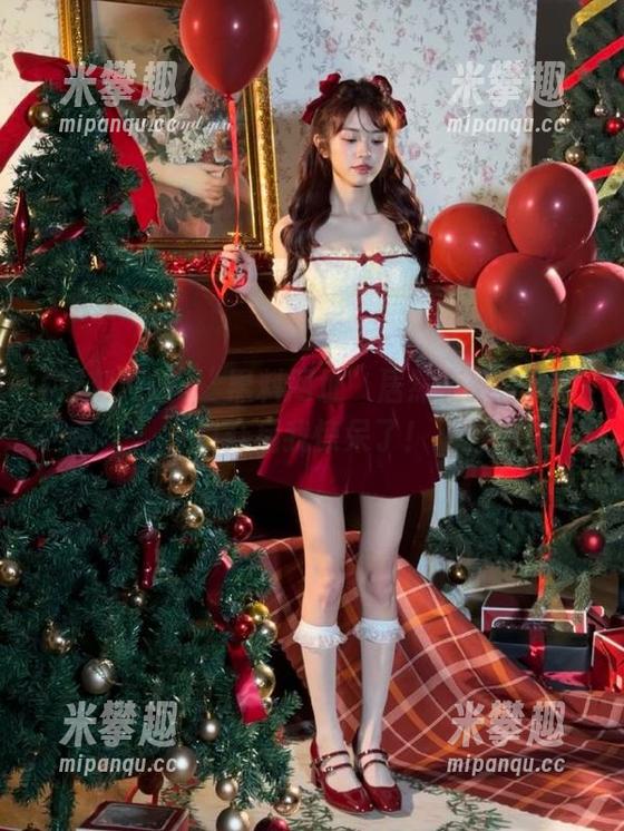 “黑料网址”居然有新官网？点开后我惊呆了！
