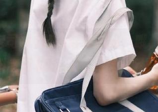 链接继续揭秘，哦，又见“黑料老司机heiliao”的骚操作。